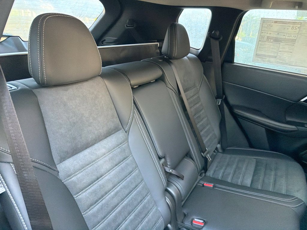 New 2026 Mitsubishi Outlander SE FWD image 27