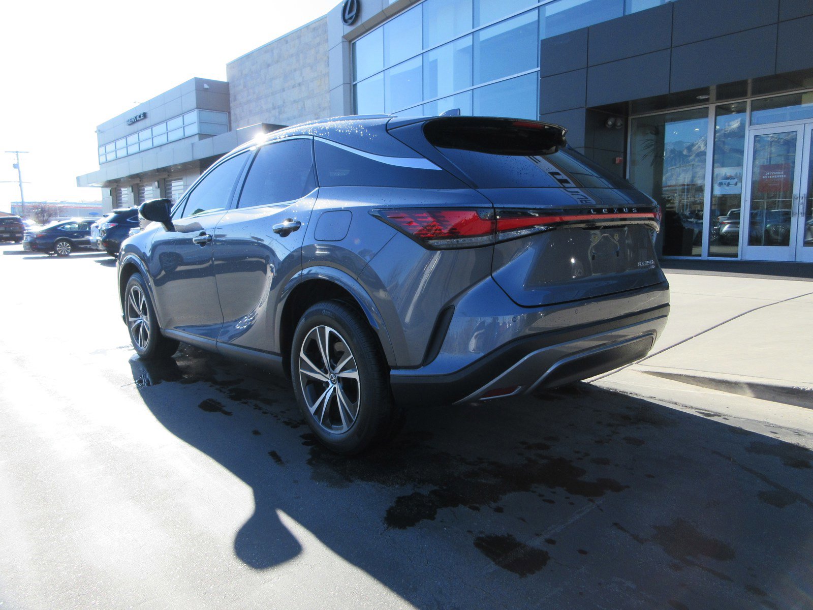 Used 2023 Lexus RX 350h image 5