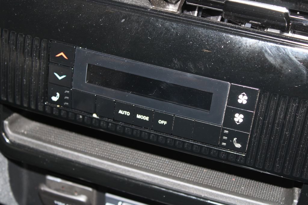 Used 2024 Jeep Wagoneer Series II image 34