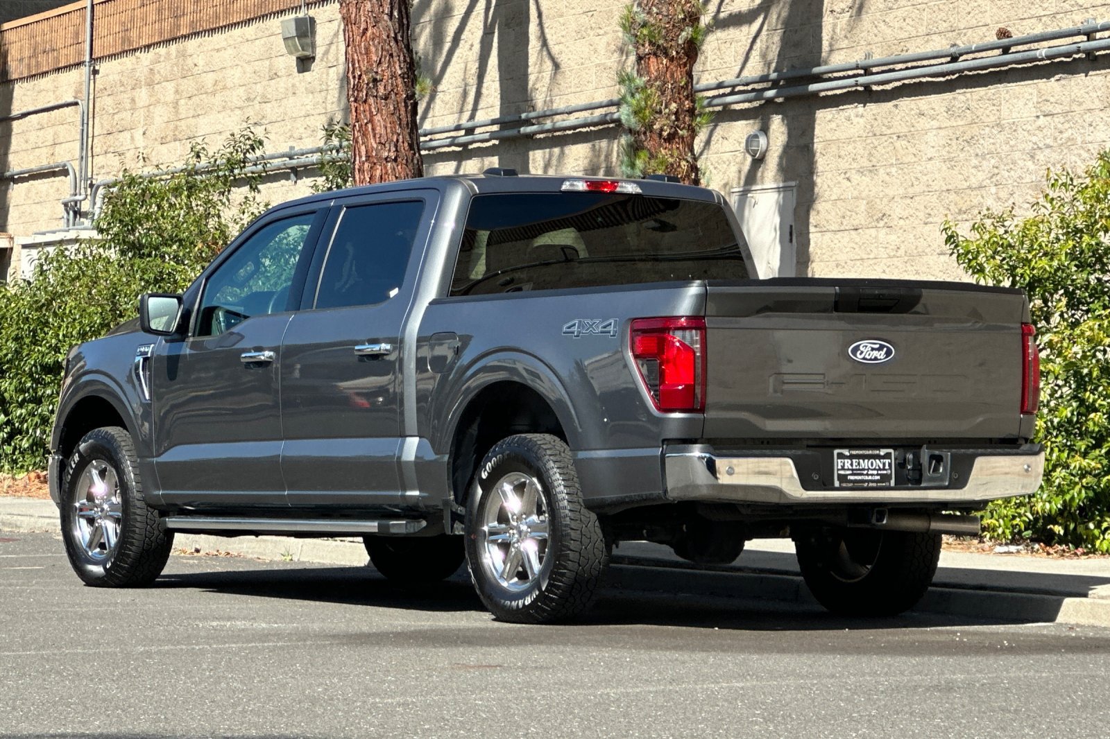 Used 2025 Ford F150 XLT w/ Equipment Group 301A Standard AWD/4WD image 5