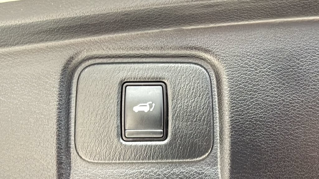 Used 2019 Nissan Murano SL w/ SL Technology Package FWD image 10
