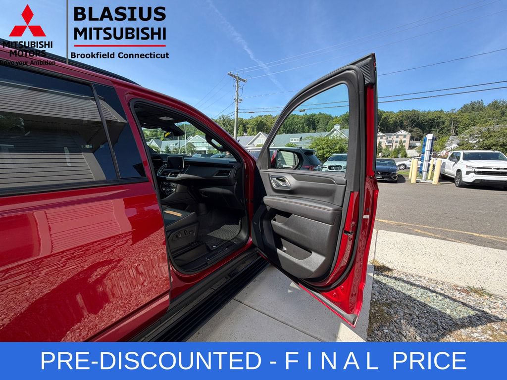 Used 2023 GMC Yukon AT4 w/ AT4 Premium Package AWD/4WD image 53