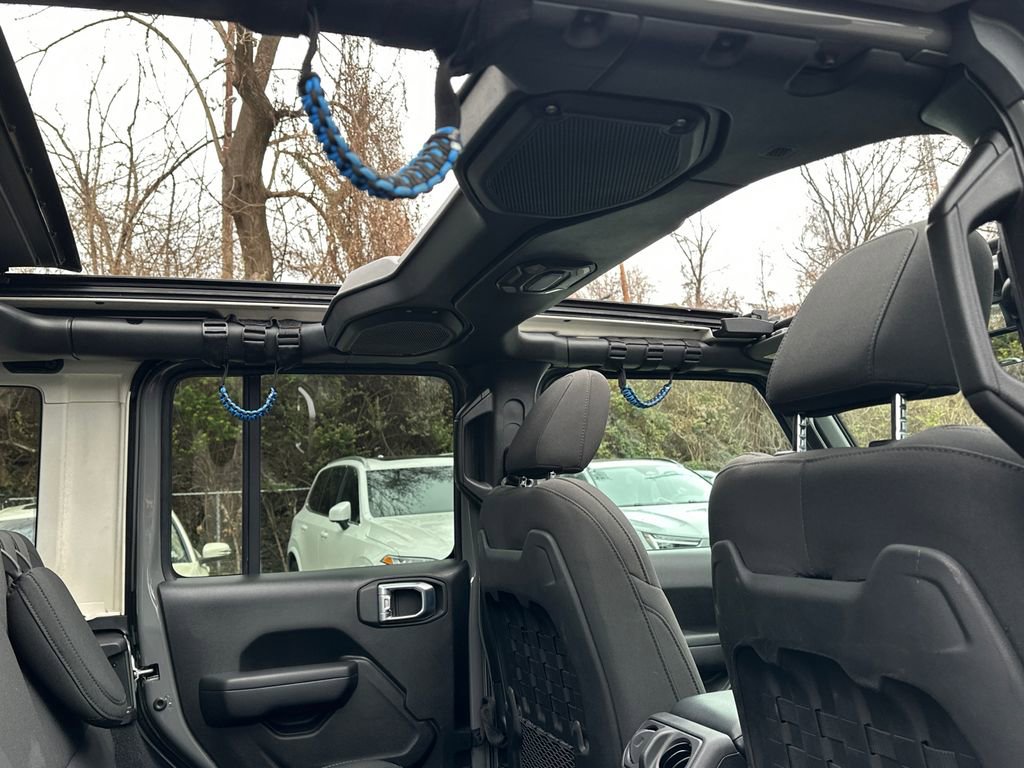 Used 2023 Jeep Wrangler Unlimited Rubicon 4xe w/ Cold Weather Group image 15