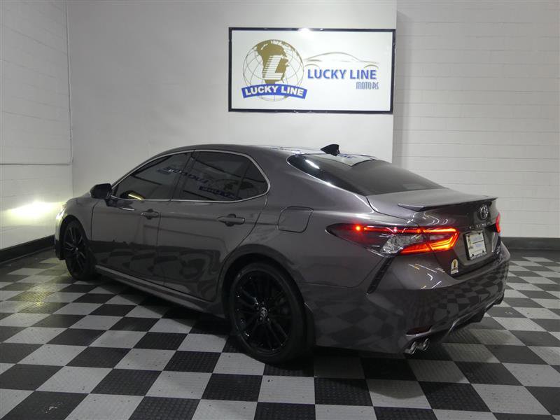Used 2023 Toyota Camry XSE image 11