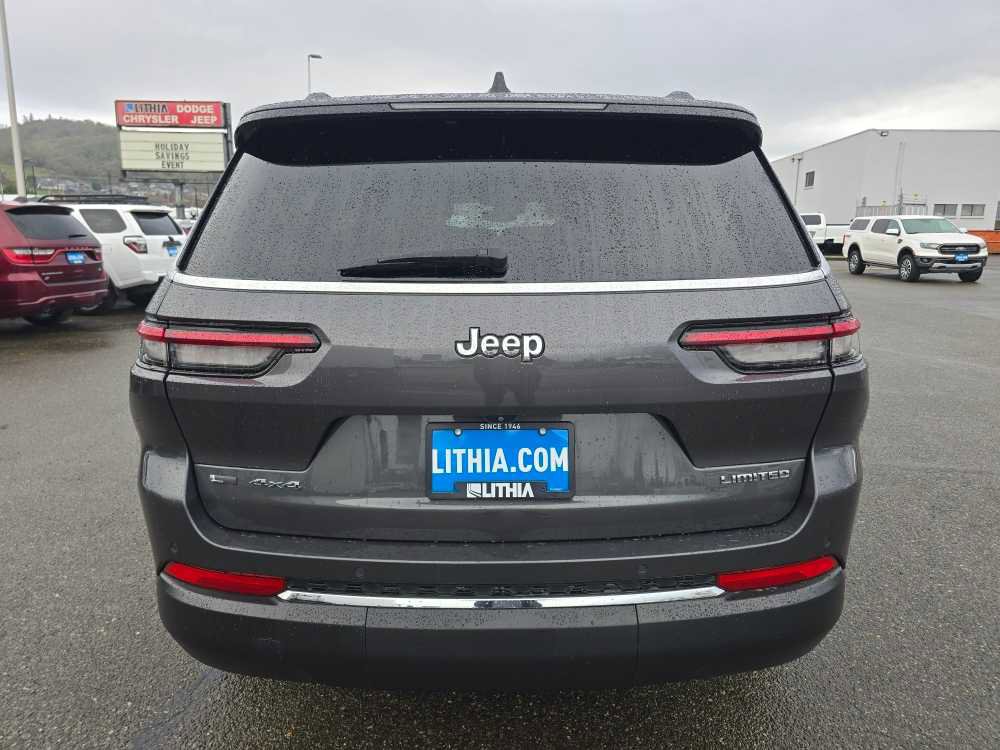 Used 2022 Jeep Grand Cherokee L Limited image 4