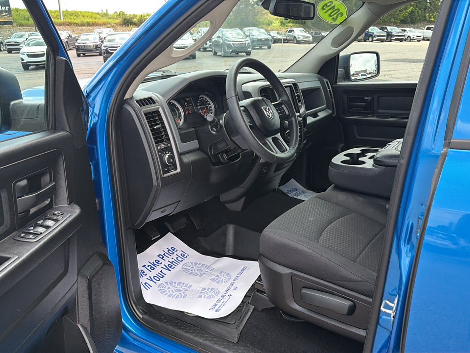 Used 2019 RAM 1500 Express w/ Hydro Blue Sport Package AWD/4WD image 10