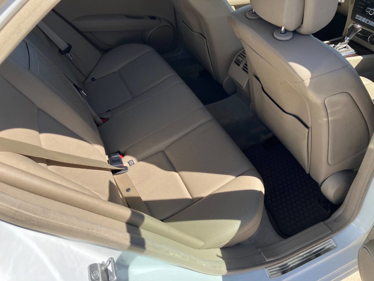 Used 2013 Mercedes-Benz C 300 4MATIC Sedan image 14