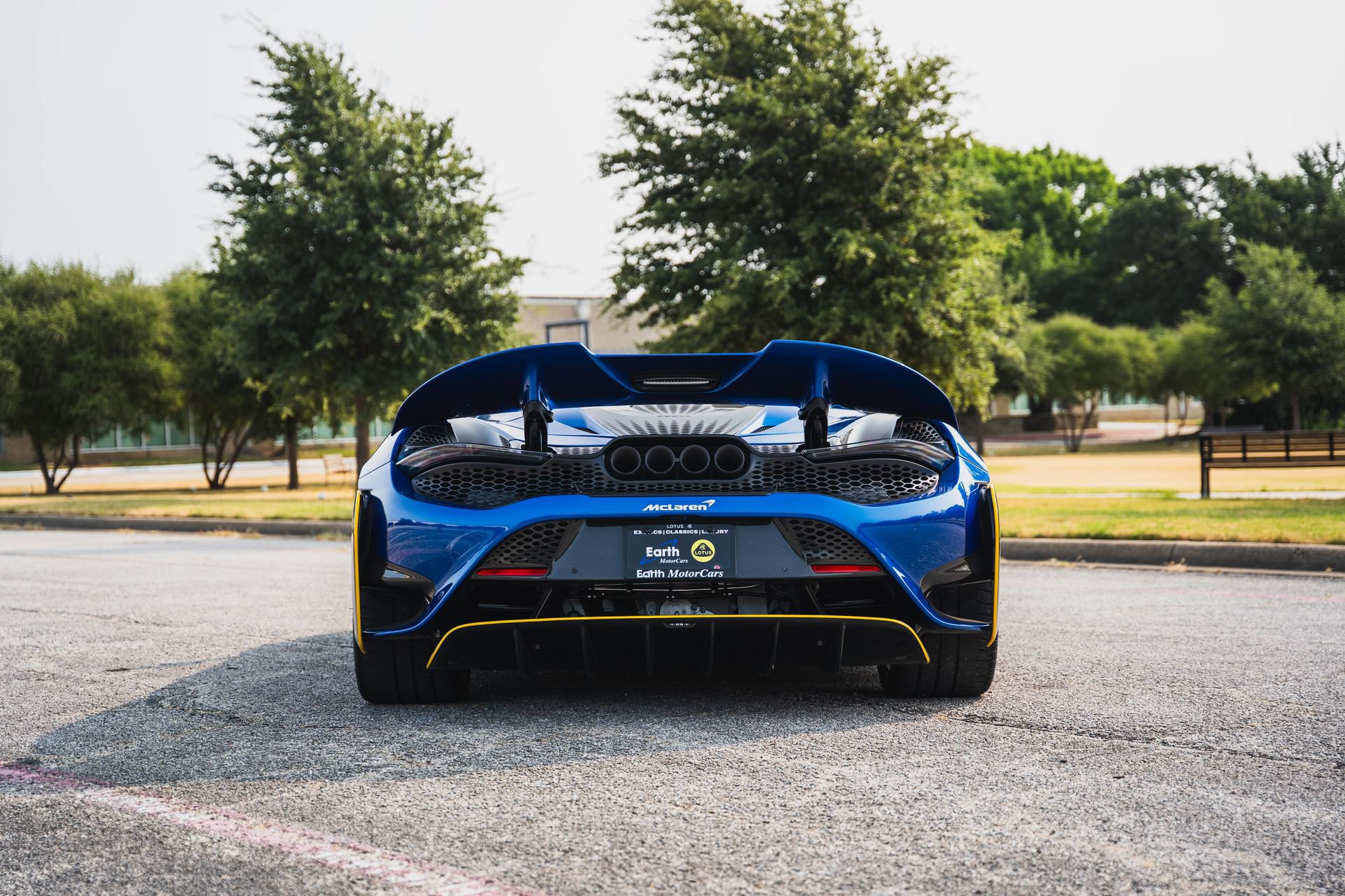 Used 2022 McLaren 765LT RWD image 13