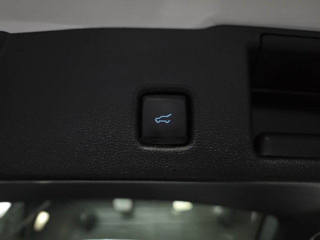 Used 2020 Ford Escape SEL AWD/4WD image 39
