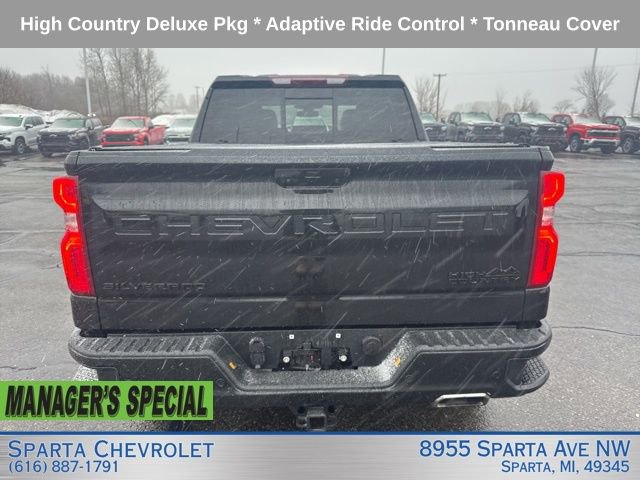 Used 2022 Chevrolet Silverado 1500 High Country w/ LPO, Dark Essentials Package AWD/4WD image 4
