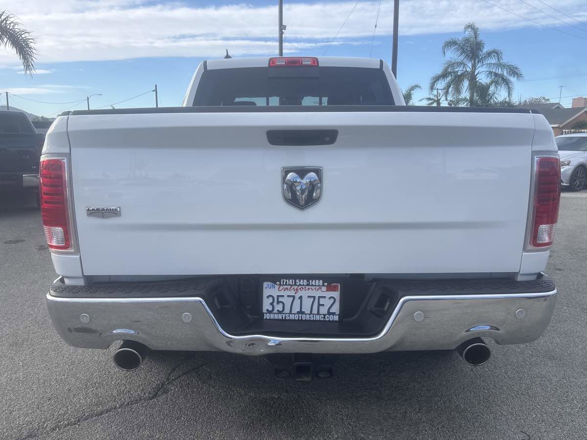 Used 2017 RAM 1500 Laramie w/ Convenience Group image 3