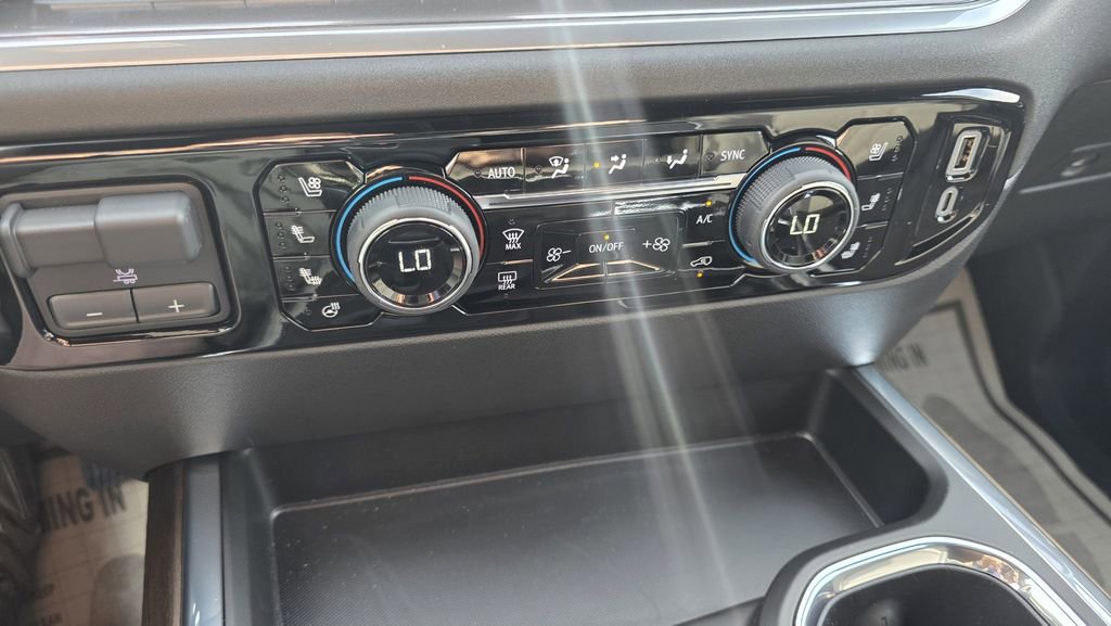 New 2026 Chevrolet Silverado 1500 High Country w/ Technology Package image 24