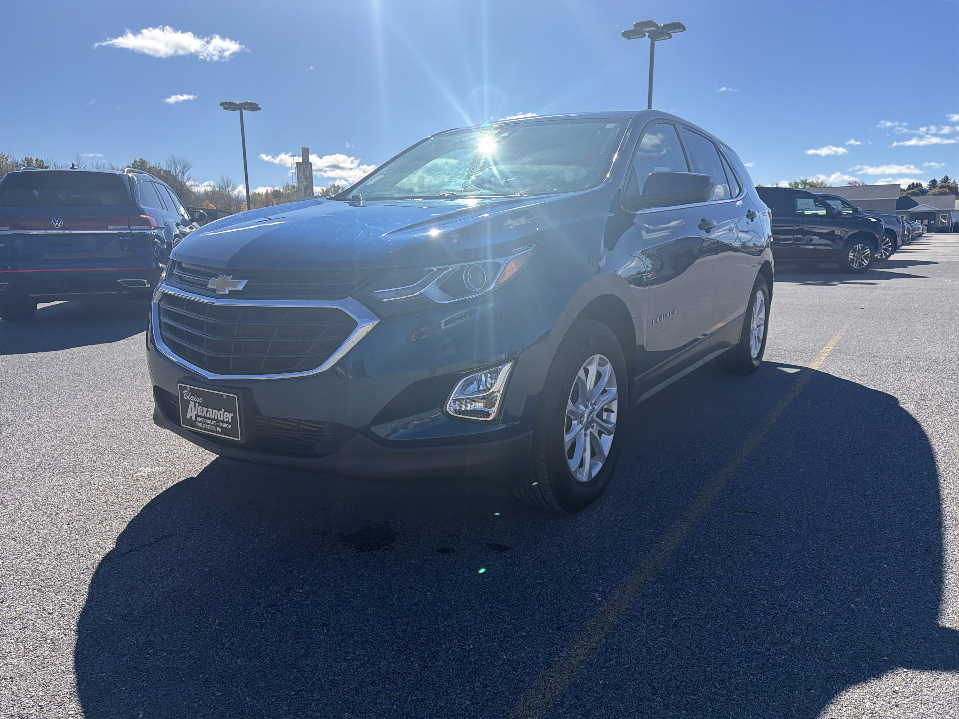 Used 2020 Chevrolet Equinox LT AWD/4WD image 2