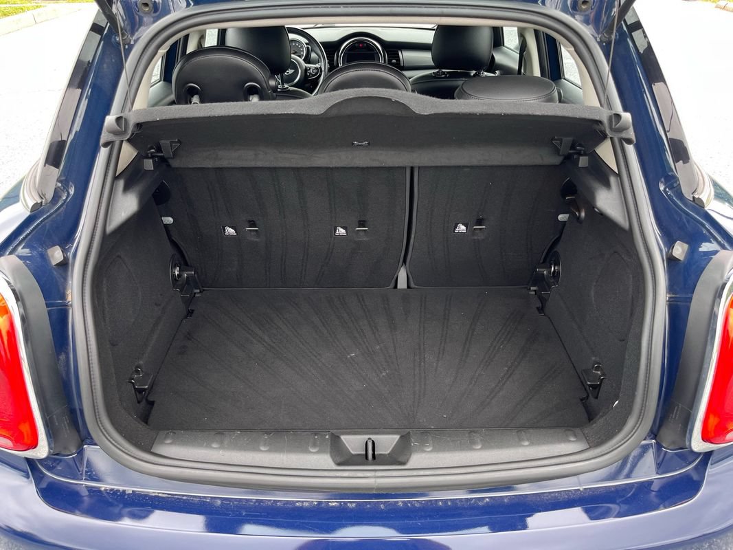 Used 2017 MINI Cooper 4-Door Hardtop FWD image 12