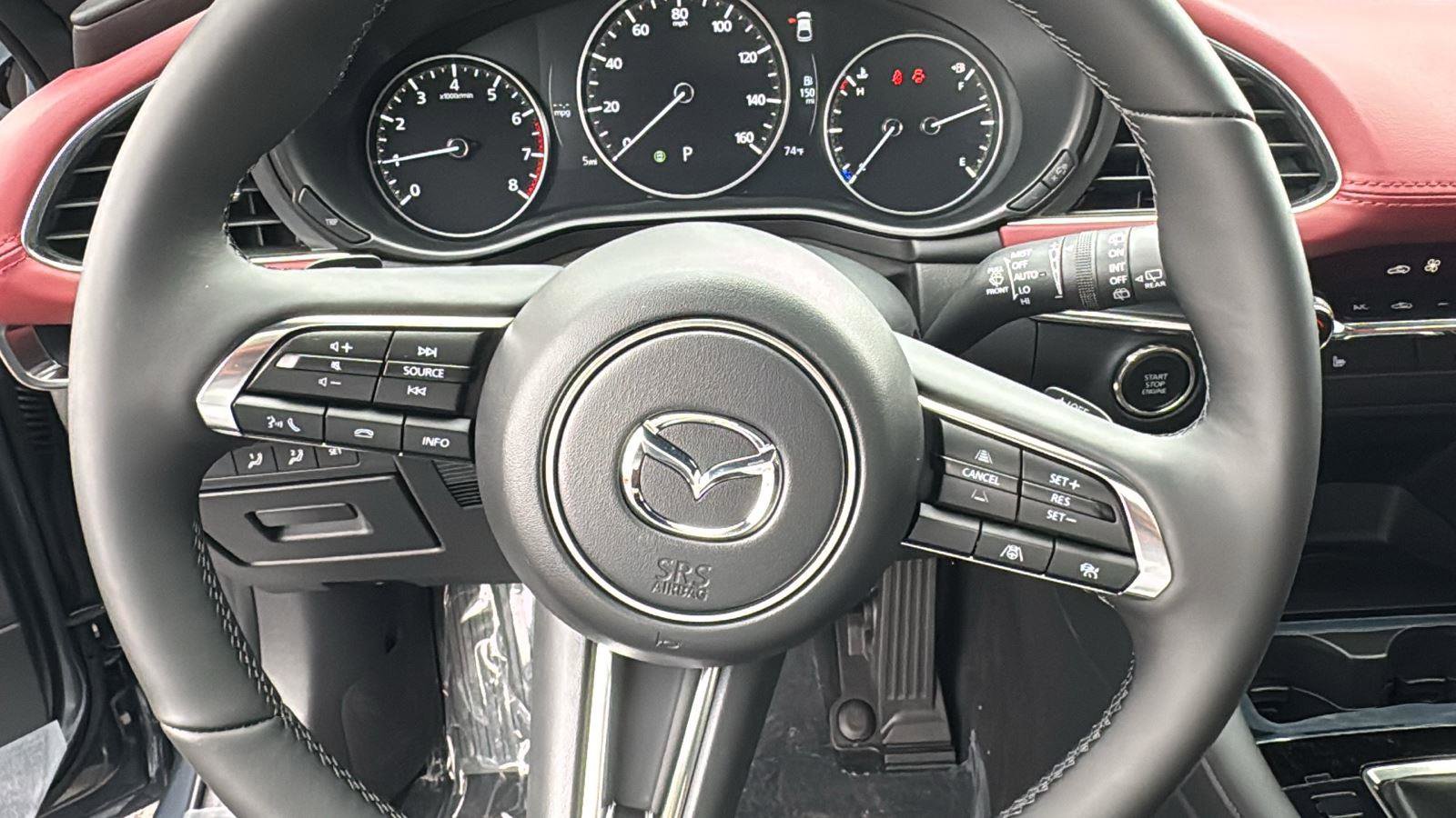 New 2026 MAZDA MAZDA3 Hatchback w/Premium Plus Pkg image 11