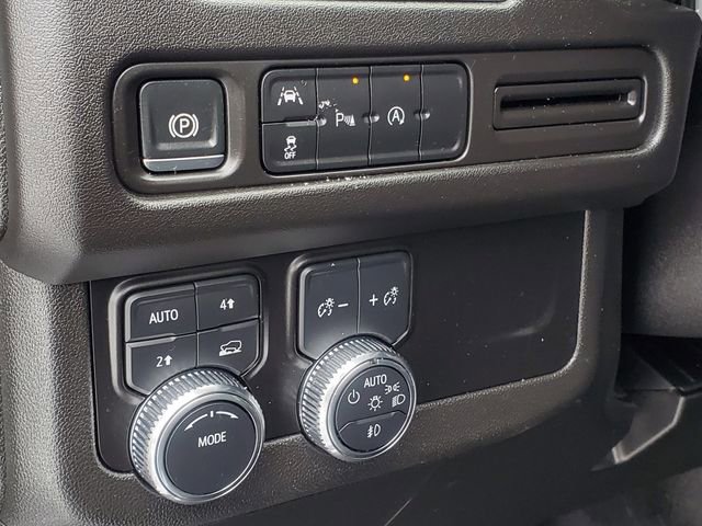 Certified 2024 GMC Yukon SLT image 13