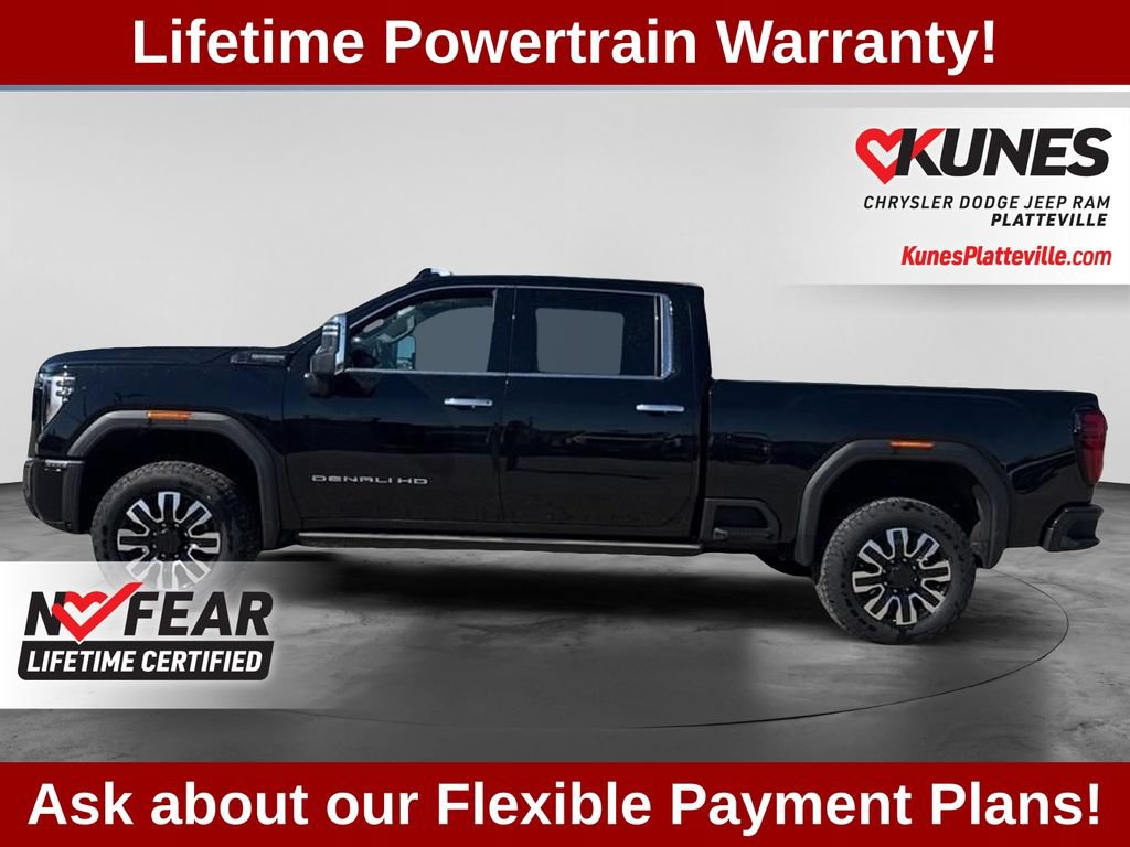 Used 2025 GMC Sierra 3500 Denali Ultimate AWD/4WD image 7