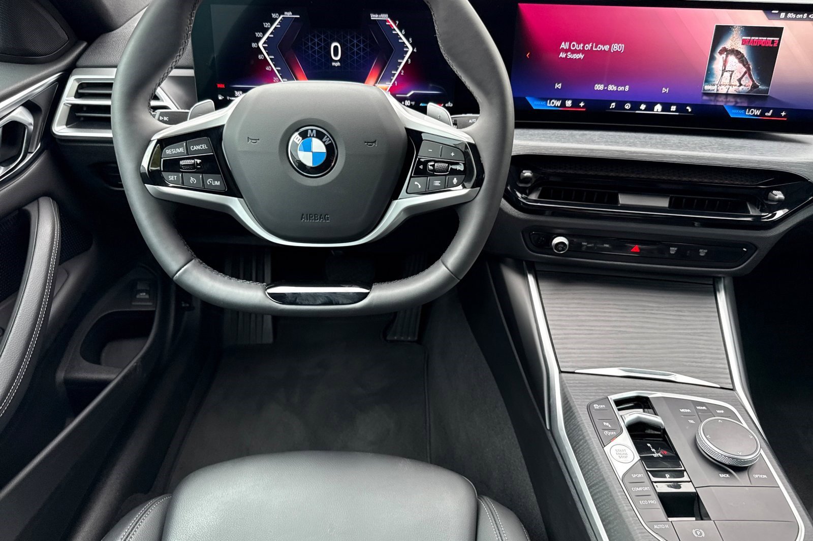 Used 2025 BMW 430i Coupe w/ Premium Package image 17