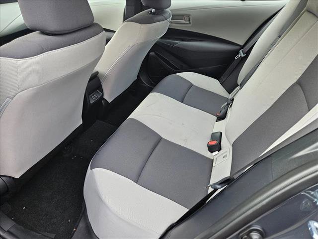 Used 2025 Toyota Corolla LE image 15