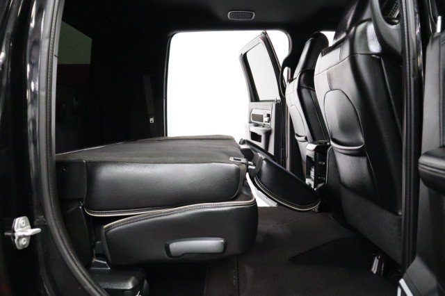 Used 2019 RAM 2500 Laramie w/ Black Appearance Package AWD/4WD image 69