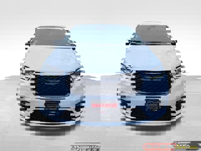 New 2026 Chrysler Pacifica Select image 2