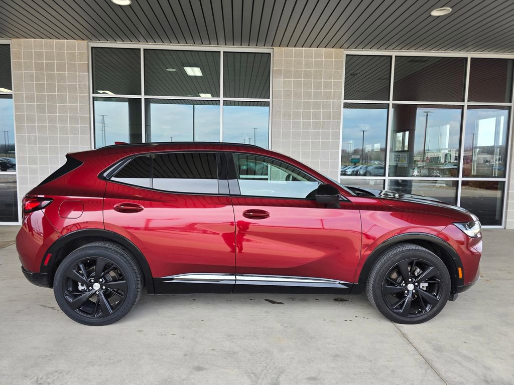 Used 2021 Buick Envision Essence w/ Sport Touring Package image 9