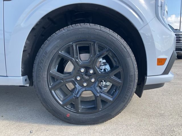 New 2026 Ford Maverick Lobo image 10