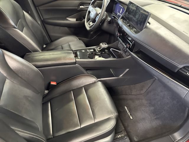 Used 2025 Nissan Rogue SL image 14