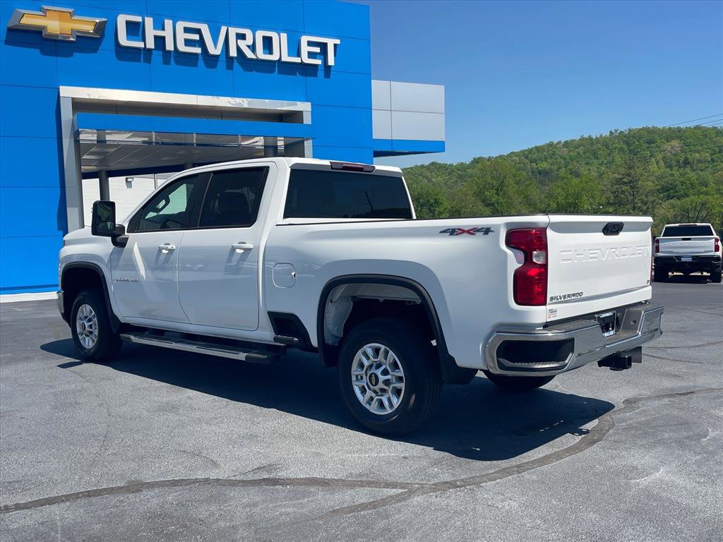 Used 2024 Chevrolet Silverado 2500 LT image 5