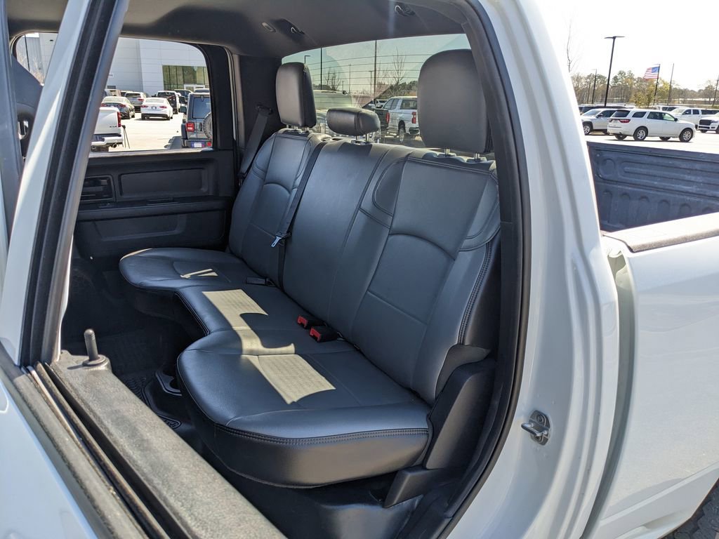 Used 2024 RAM 2500 Tradesman w/ Chrome Appearance Group image 35