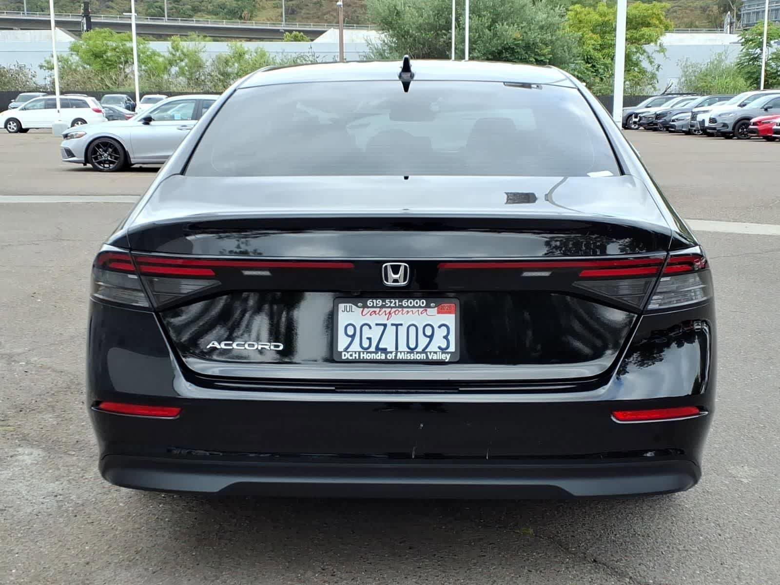 Certified 2023 Honda Accord EX image 5
