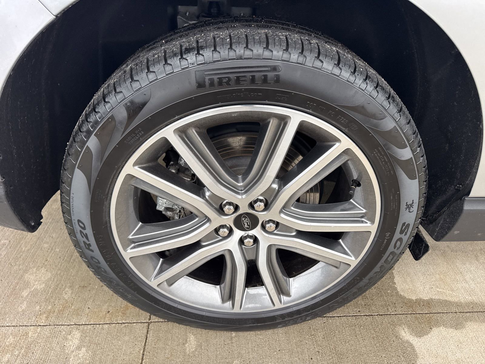 Certified 2024 Ford Edge Titanium w/ Equipment Group 301A image 21