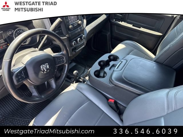 Used 2023 RAM 3500 Tradesman w/ Chrome Appearance Group AWD/4WD image 9