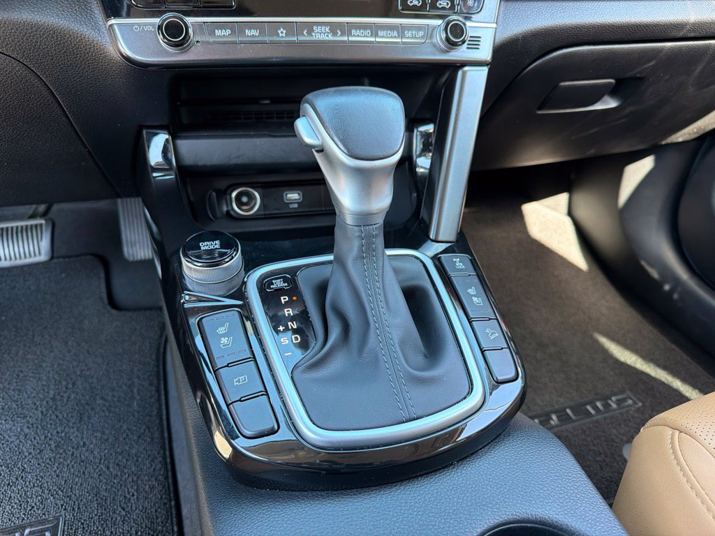 Certified 2024 Kia Seltos SX w/ SX Sunroof Package AWD/4WD image 14