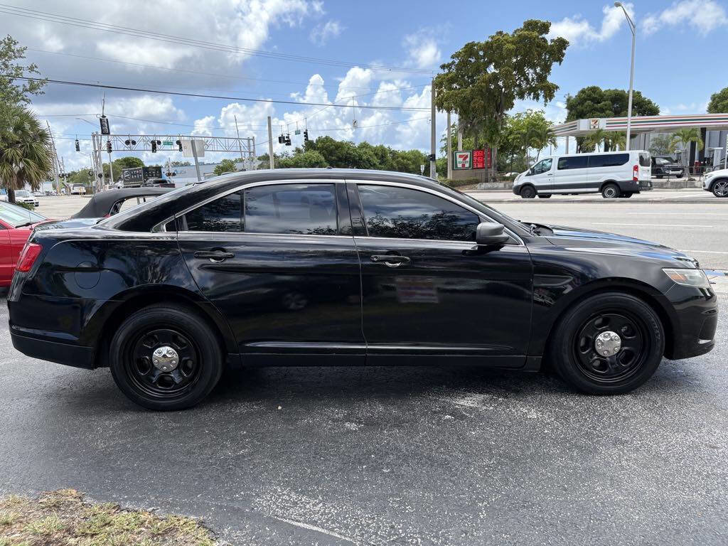 Used 2014 Ford Taurus Police Interceptor AWD image 6