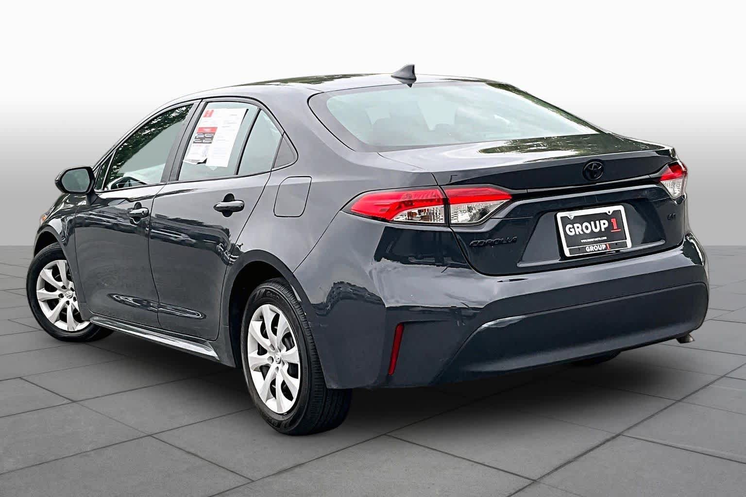 Used 2023 Toyota Corolla LE FWD image 12