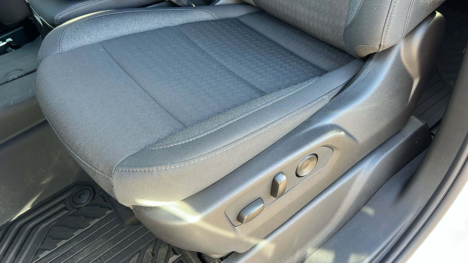 New 2026 Chevrolet Silverado 1500 LT w/ All Star Edition Plus image 18