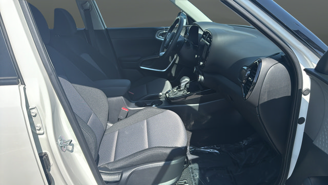Certified 2025 Kia Soul S FWD image 25