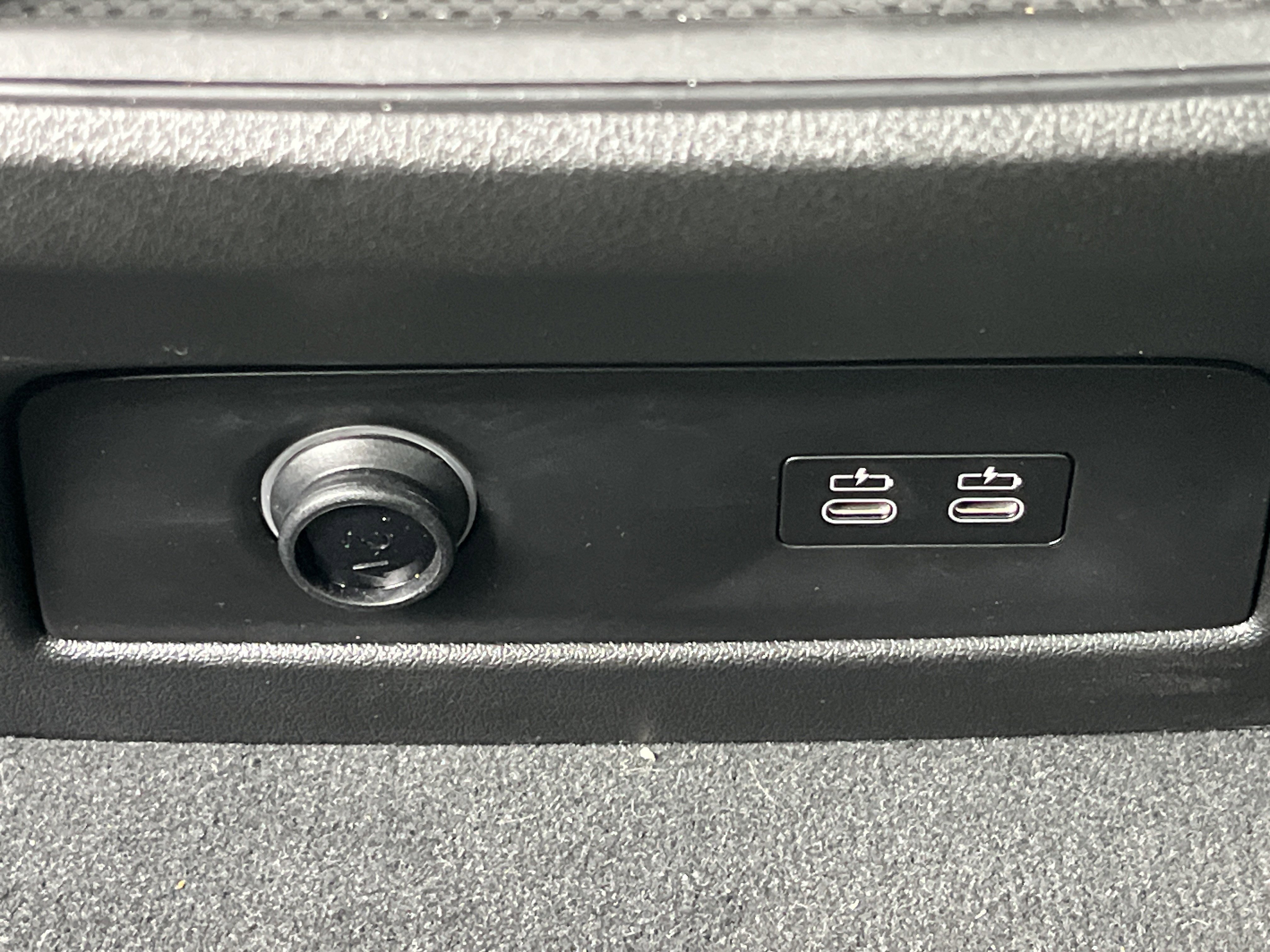 Used 2026 BMW X5 xDrive40i image 23