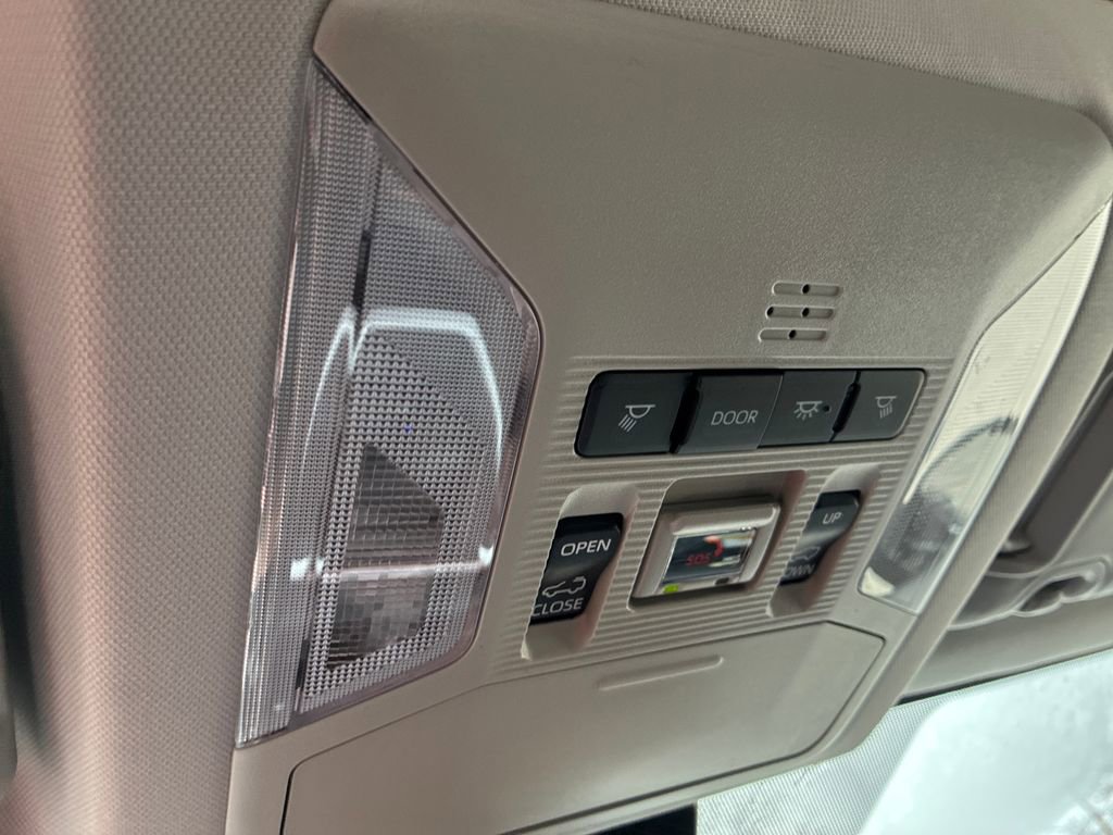 New 2025 Toyota RAV4 XLE image 39