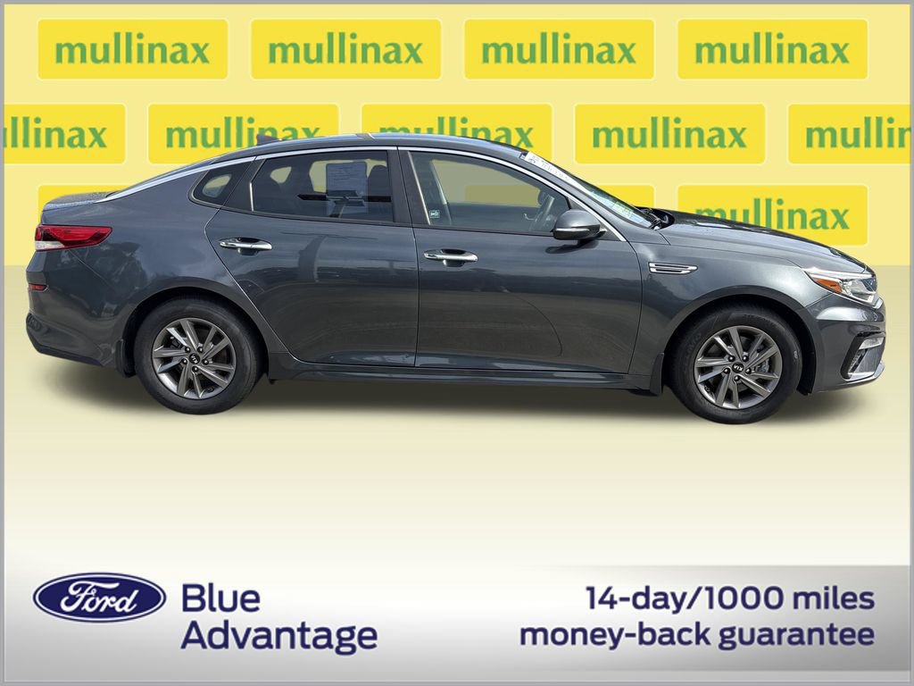 Used 2020 Kia Optima LX FWD image 2
