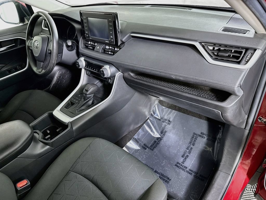 Certified 2022 Toyota RAV4 XLE AWD/4WD image 30