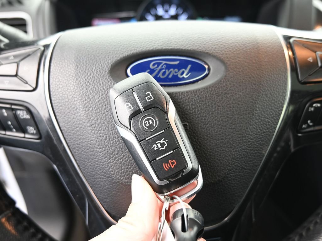 Used 2017 Ford Explorer Limited w/ Equipment Group 301A image 39