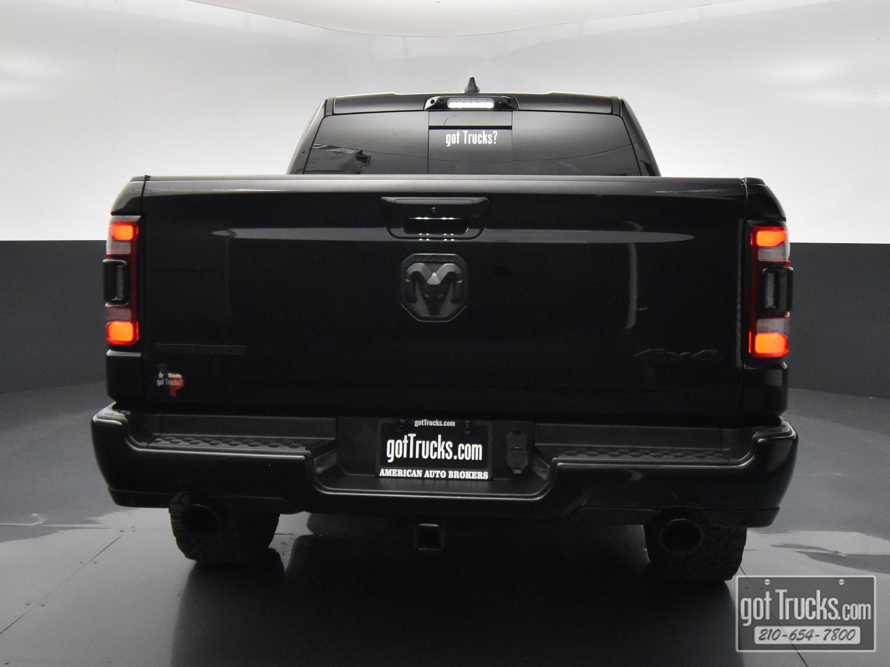 Used 2023 RAM 1500 Big Horn AWD/4WD image 6