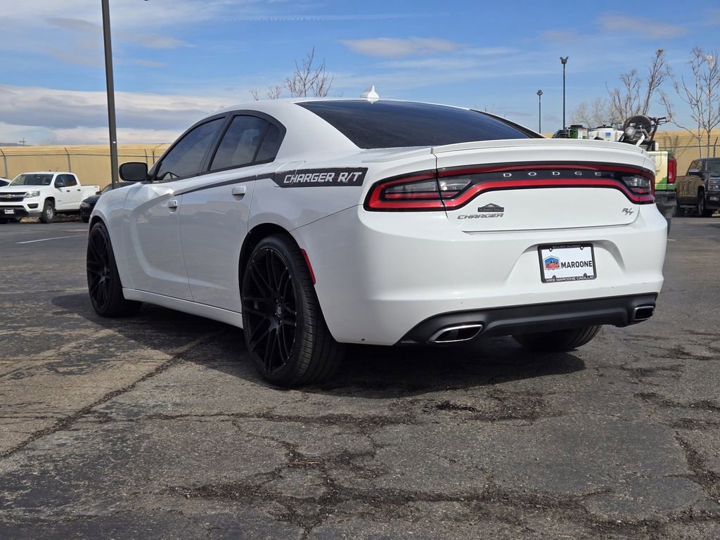 Used 2016 Dodge Charger R/T image 3
