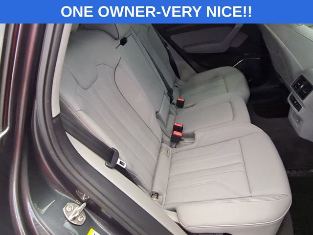 Used 2022 Audi Q5 e Premium image 35