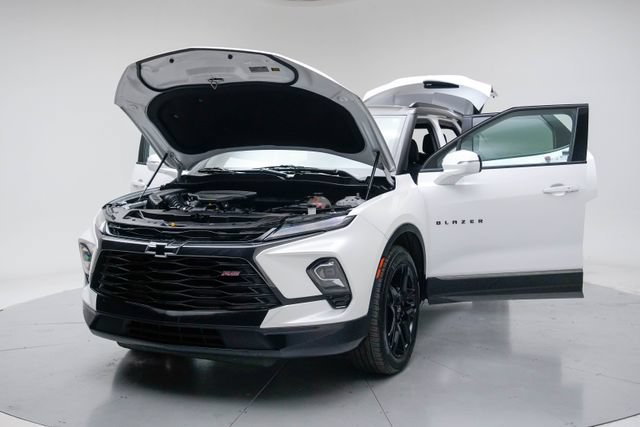 Used 2023 Chevrolet Blazer RS w/ Enhanced Convenience Package FWD image 18