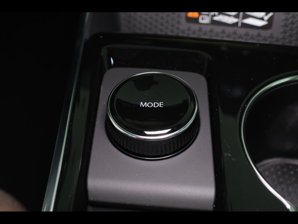 New 2026 Chevrolet Equinox ACTIV FWD image 21