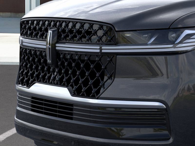 New 2025 Lincoln Navigator L Reserve w/ Jet Appearance Package image 17