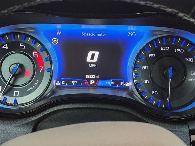 Used 2023 Chrysler 300 C RWD image 10